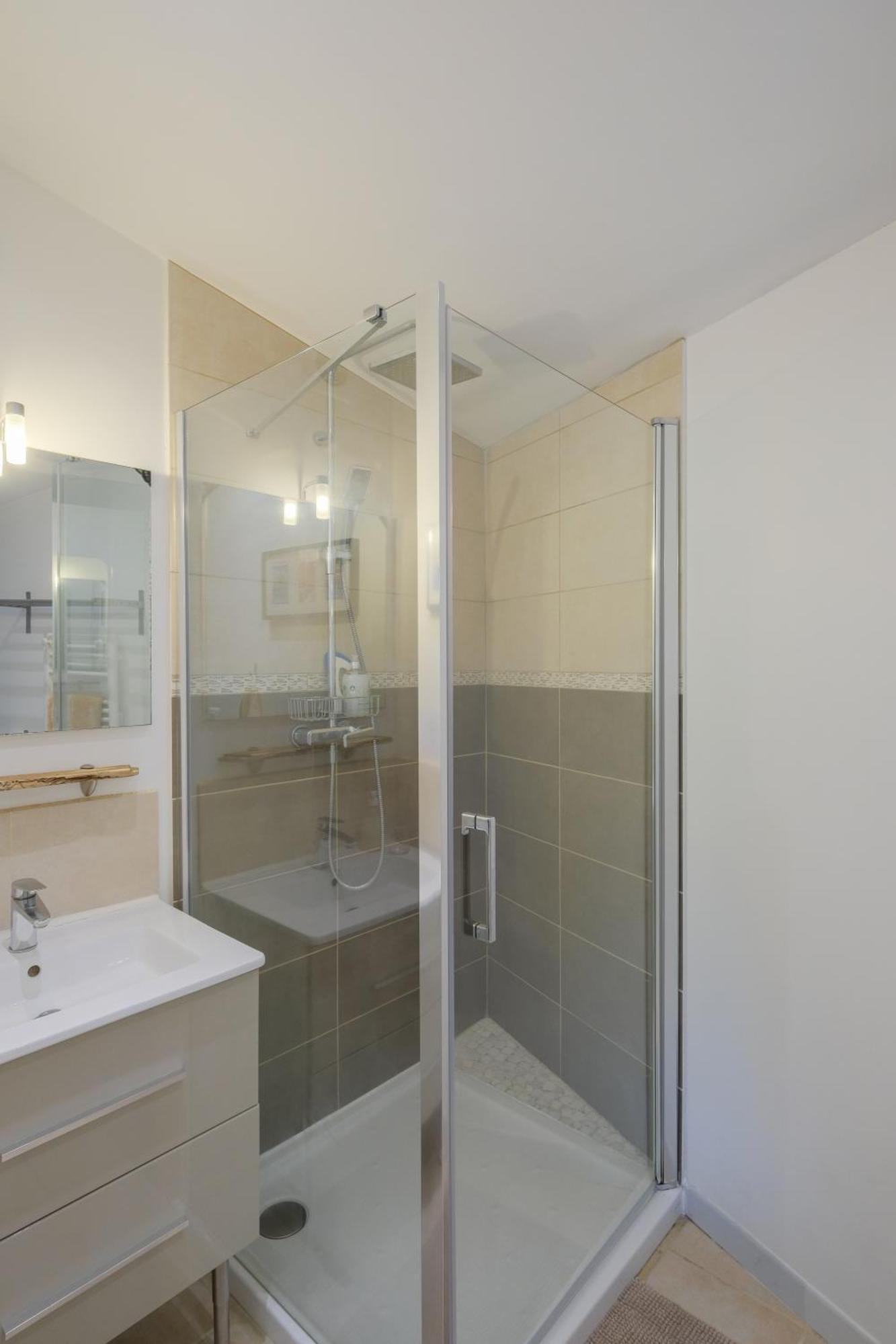 Les Suites D'Alienor, Suite Jasmin Pessac Exteriér fotografie