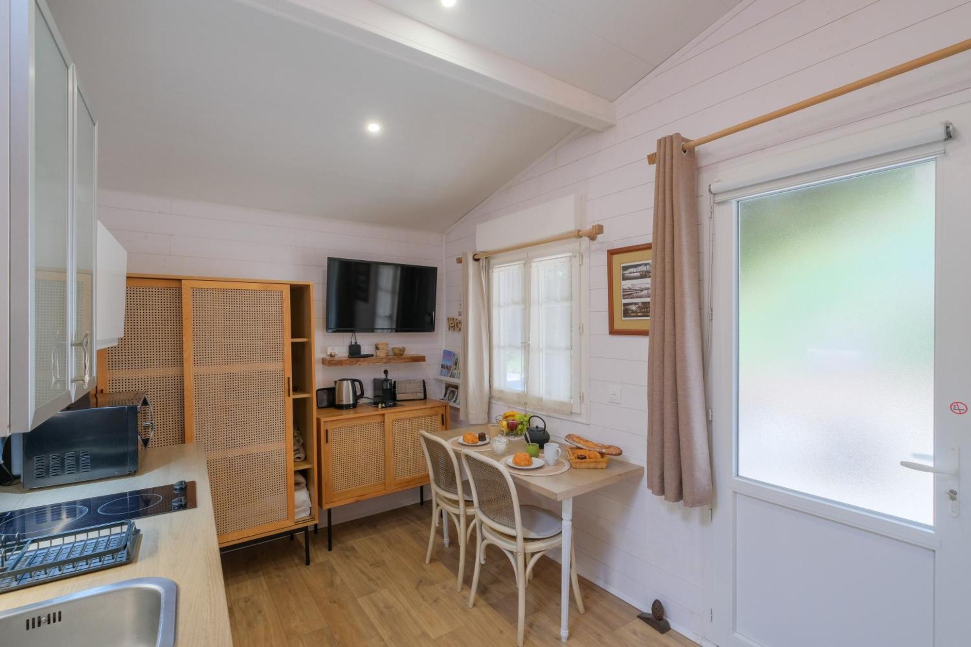 Les Suites D'Alienor, Suite Jasmin Pessac Exteriér fotografie